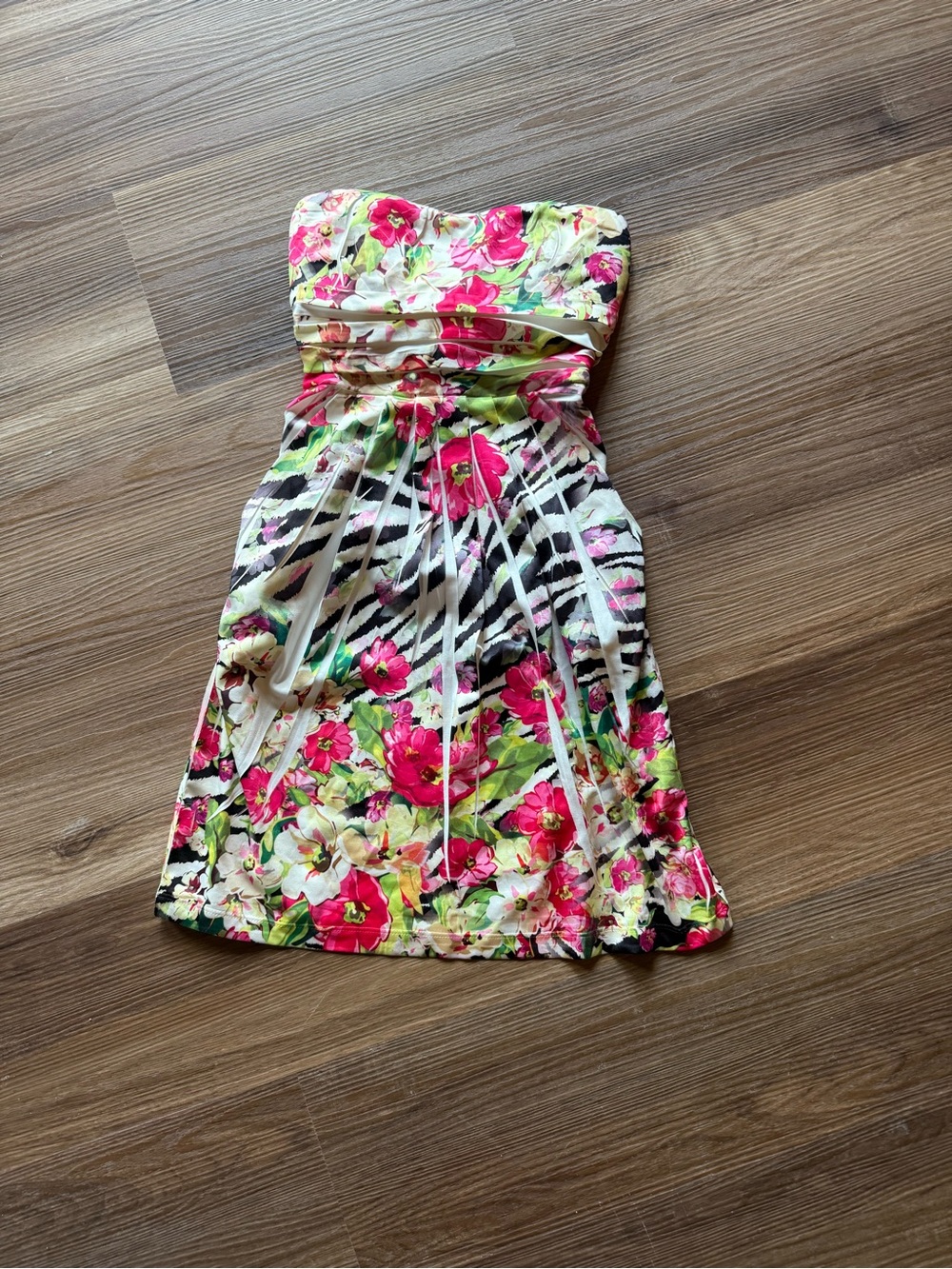 Y2K 2000s Charlotte Russe Strapless Summer Dress in Pink and Green